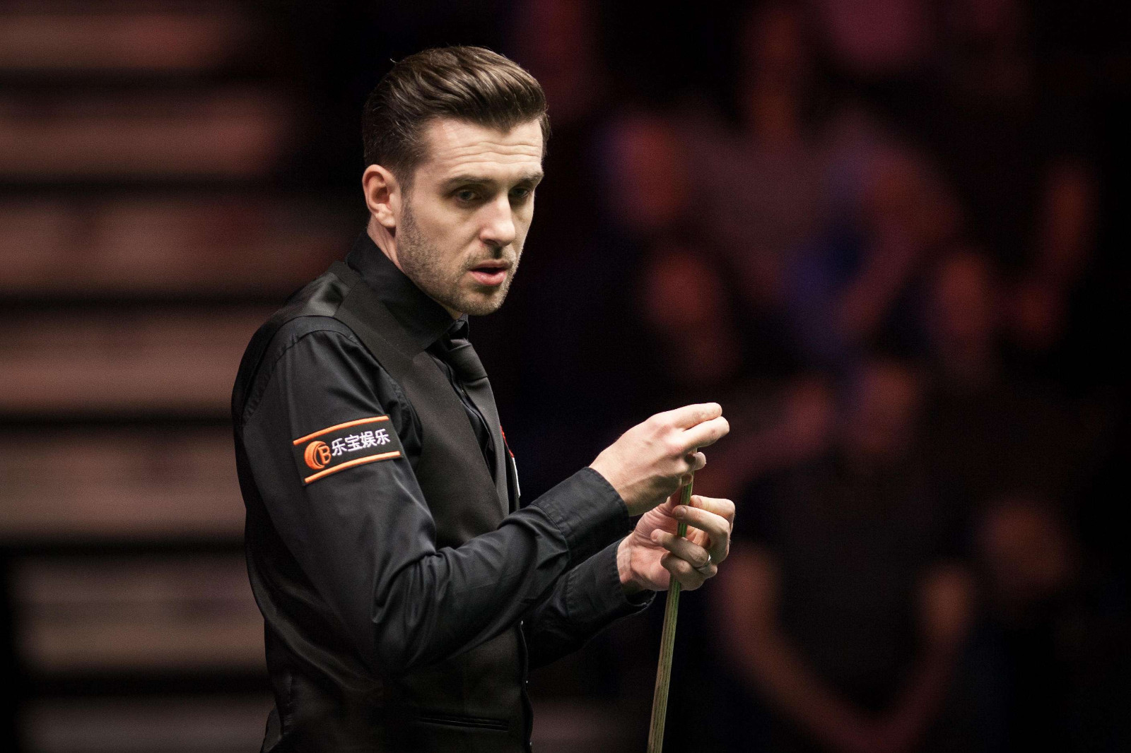 利裁判马里 利裁判马里