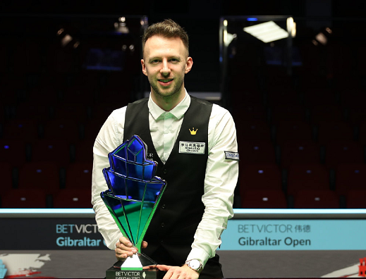 他带来了一 他带来了一